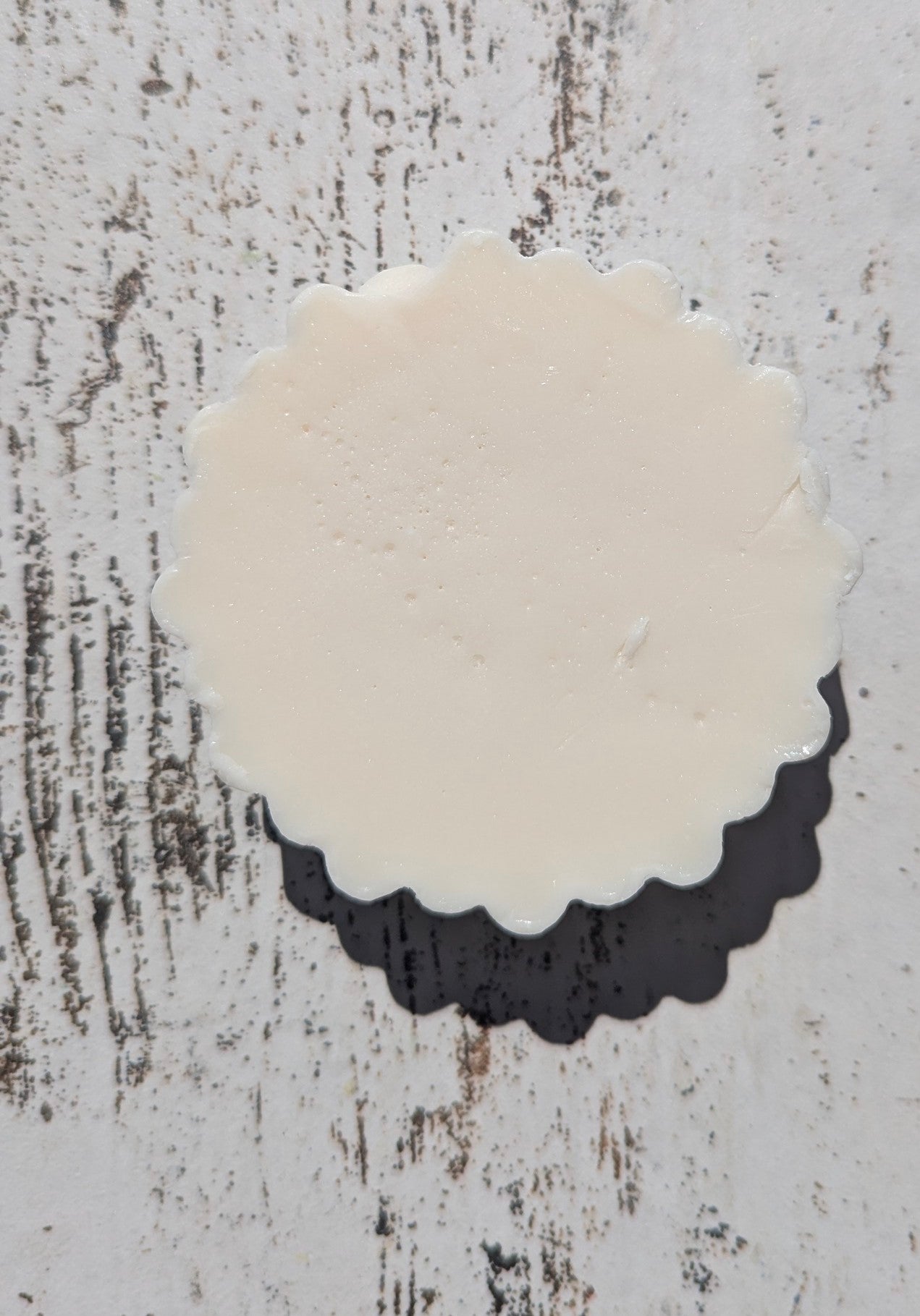 Daisy Fruity Scented Goat Milk Soap Bar